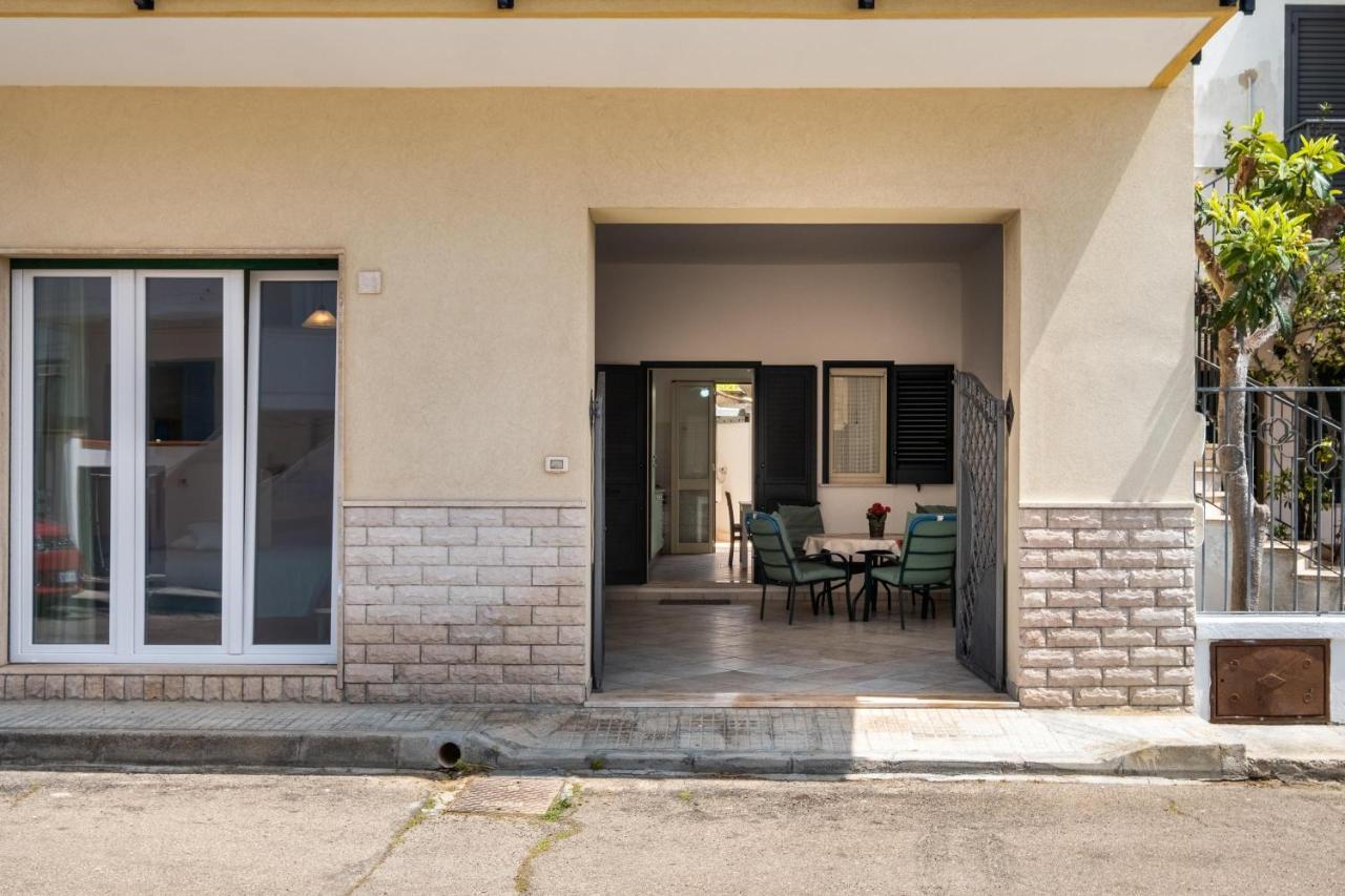 Casa Vacanze Kalocéri Torre dell'Orso Exterior foto