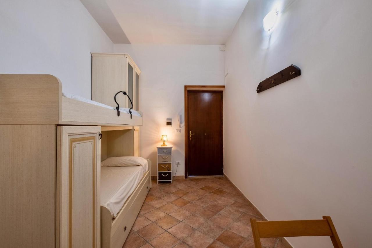 Casa Vacanze Kalocéri Torre dell'Orso Exterior foto